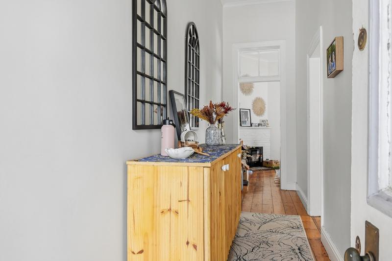 To Let 2 Bedroom Property for Rent in Observatory Western Cape